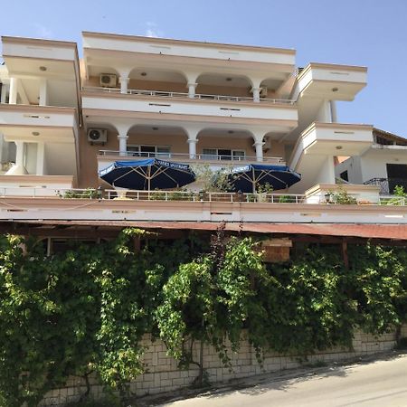 Firenze Apartments Улцинь Екстер'єр фото